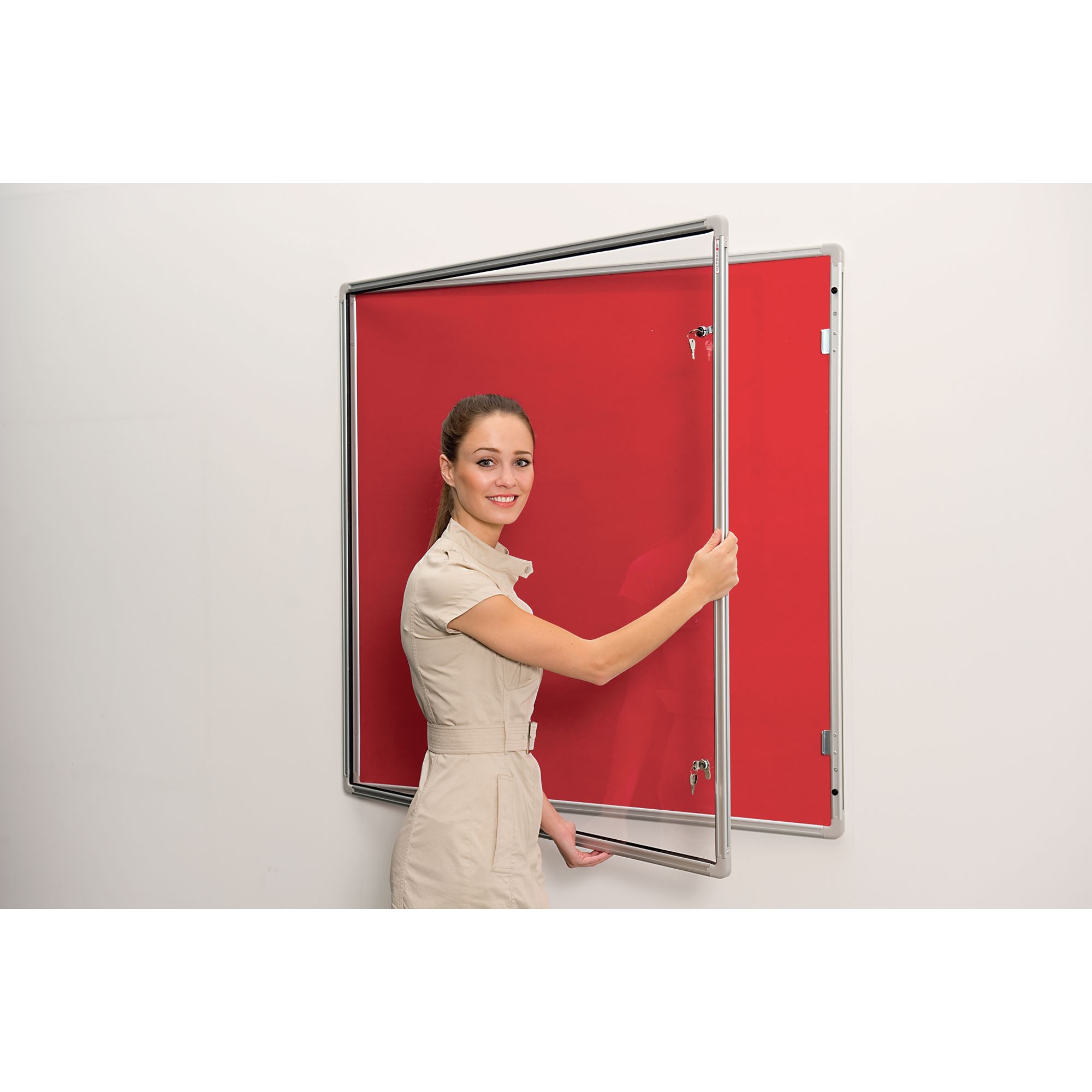 Lockable Aluminium Framed Noticeboards - Red 24x12